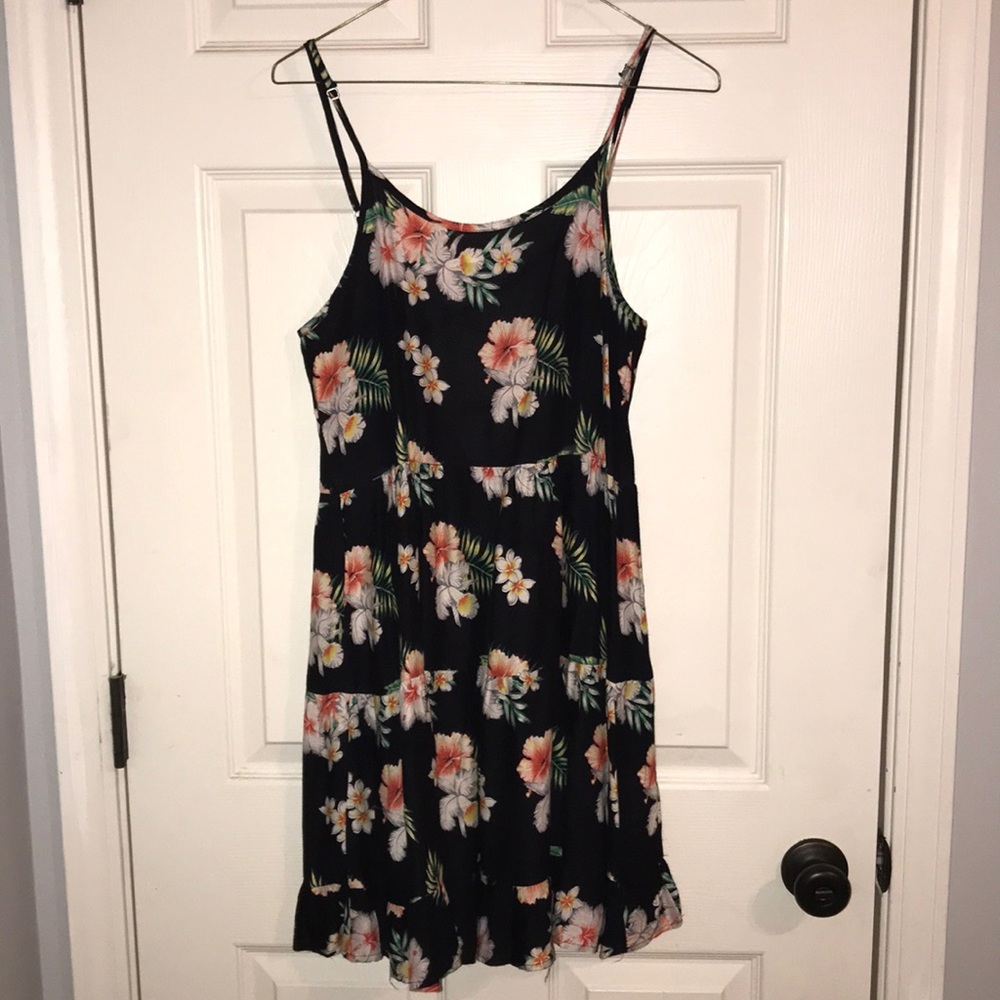 Floral flowy dress